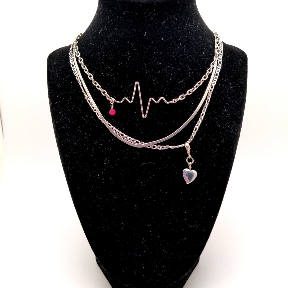 381MIDALANE Heartbeat Necklace Set, Handmade with Genuine Ruby